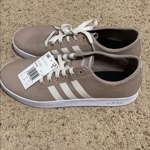 NWT Men’s Adidas Sneakers